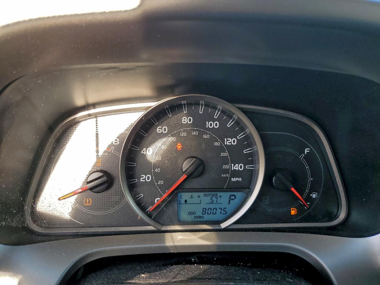 Toyota RAV4 Xle Image 10