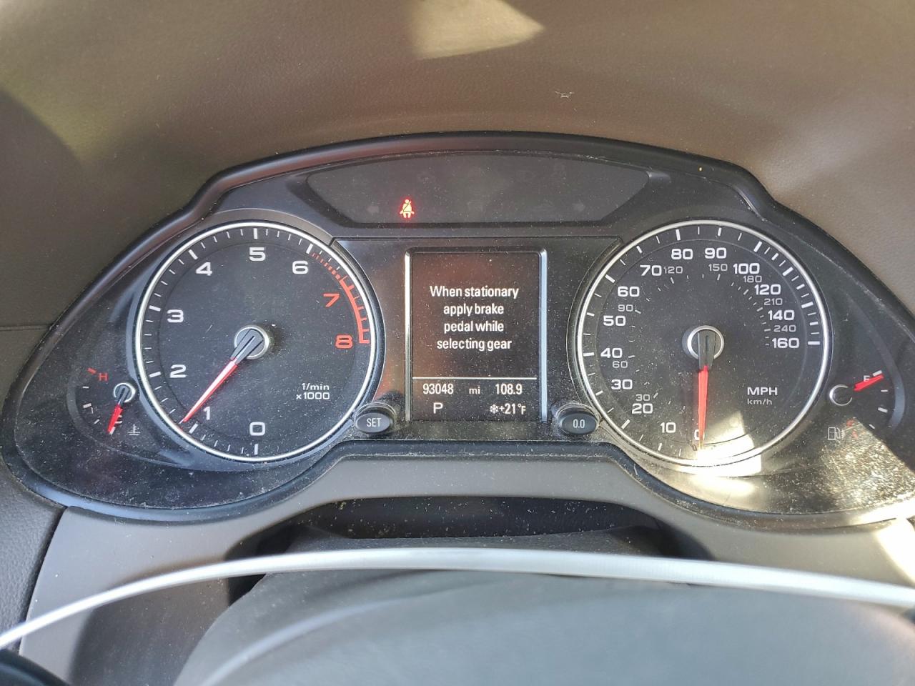 Audi Q5 Premium Plus Image 12