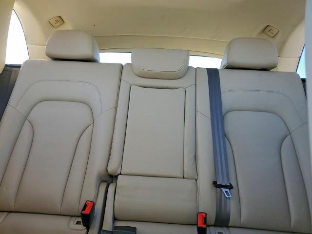 Audi Q5 Premium Plus Image 10