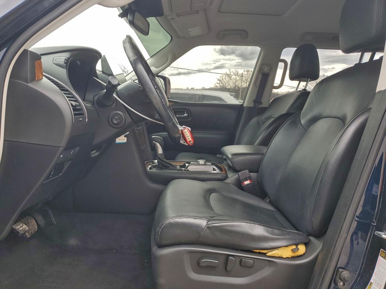 Nissan Armada Sl Image 5