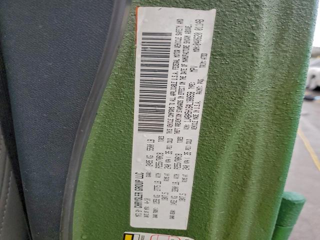 Jeep Wrangler Sahara Image 12