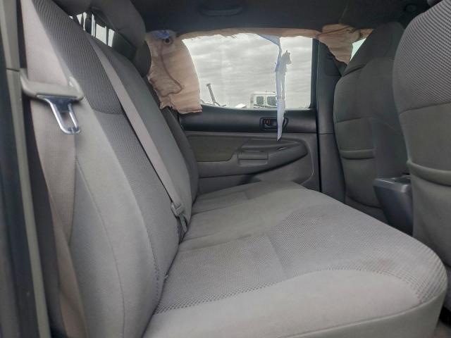 Toyota Tacoma Double Cab Prerunner Image 8