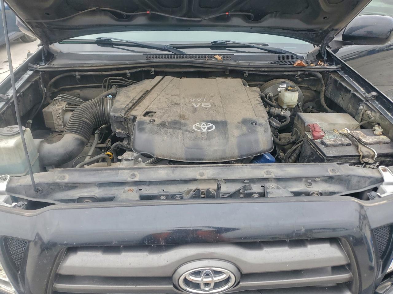 Toyota Tacoma Double Cab Prerunner Image 5