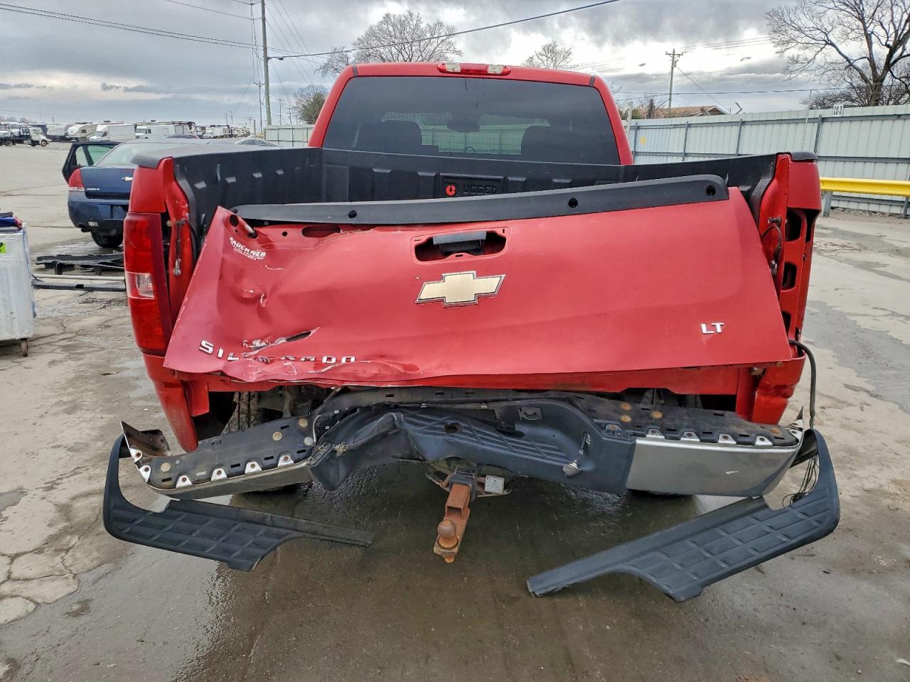 Chevrolet Silverado C1500 Image 11