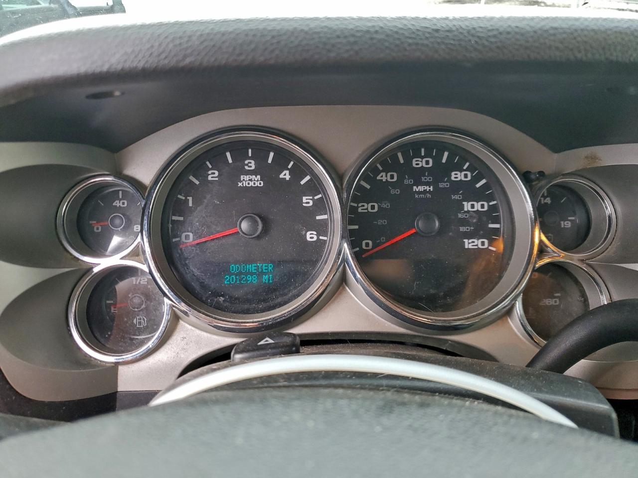 Chevrolet Silverado C1500 Image 9