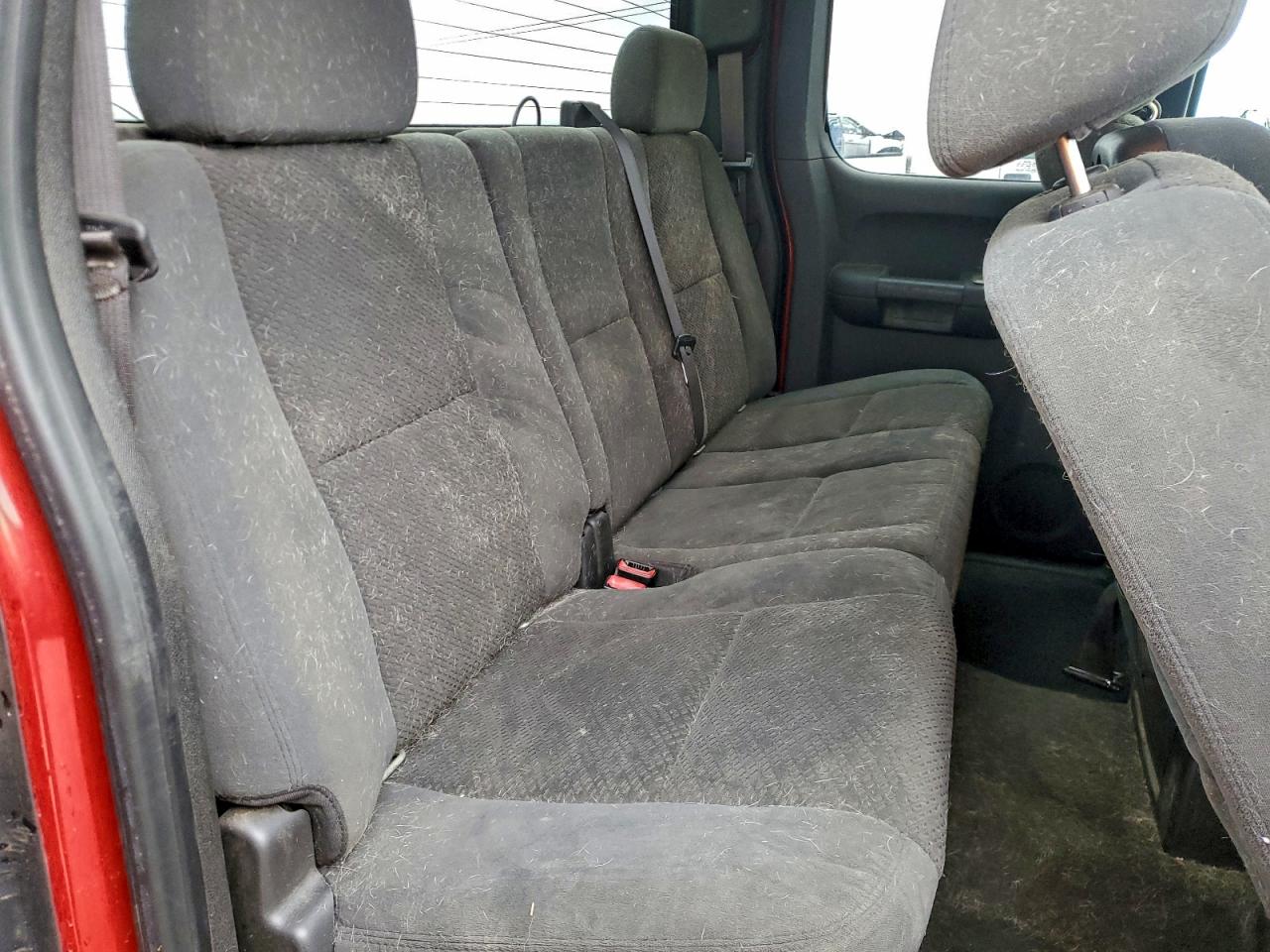 Chevrolet Silverado C1500 Image 10