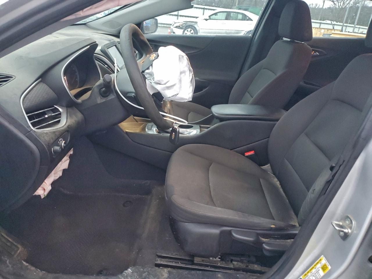 Chevrolet Malibu Ls Image 12