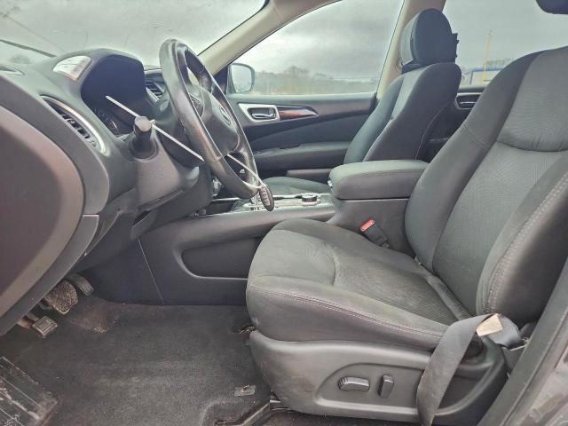 Nissan Pathfinder S Image 10