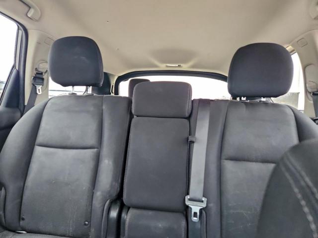 Nissan Pathfinder S Image 9