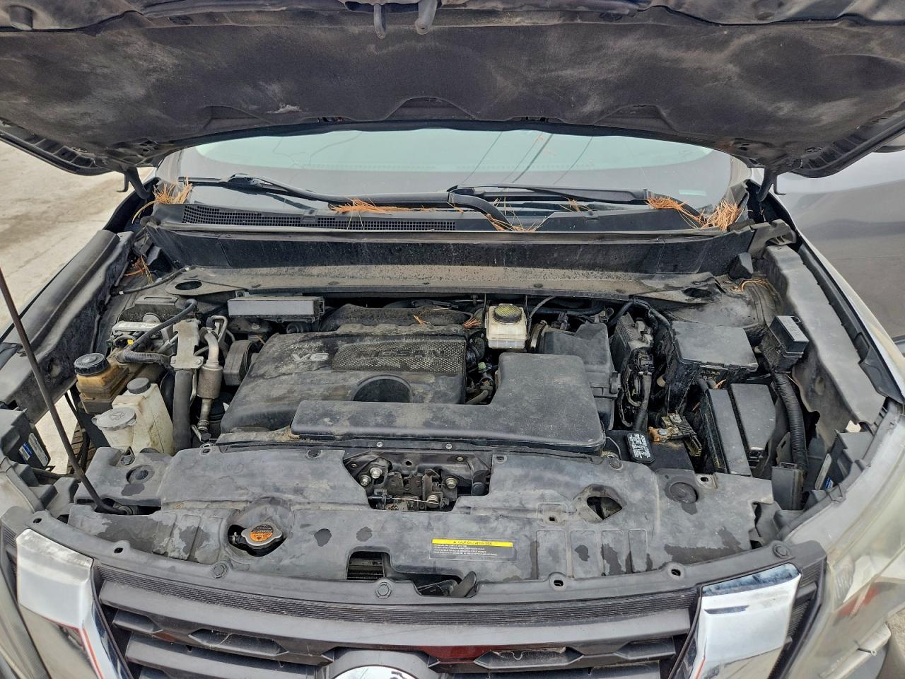 Nissan Pathfinder S Image 11