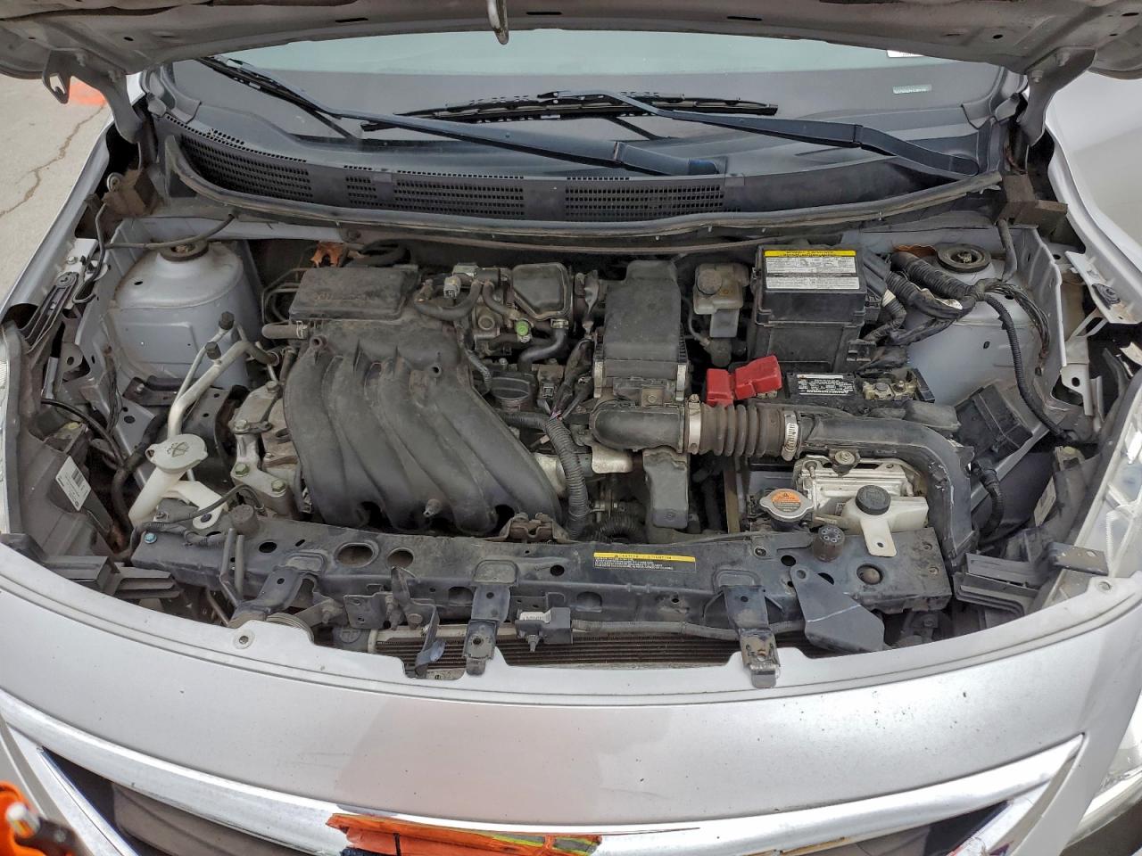 Nissan Versa S Image 11