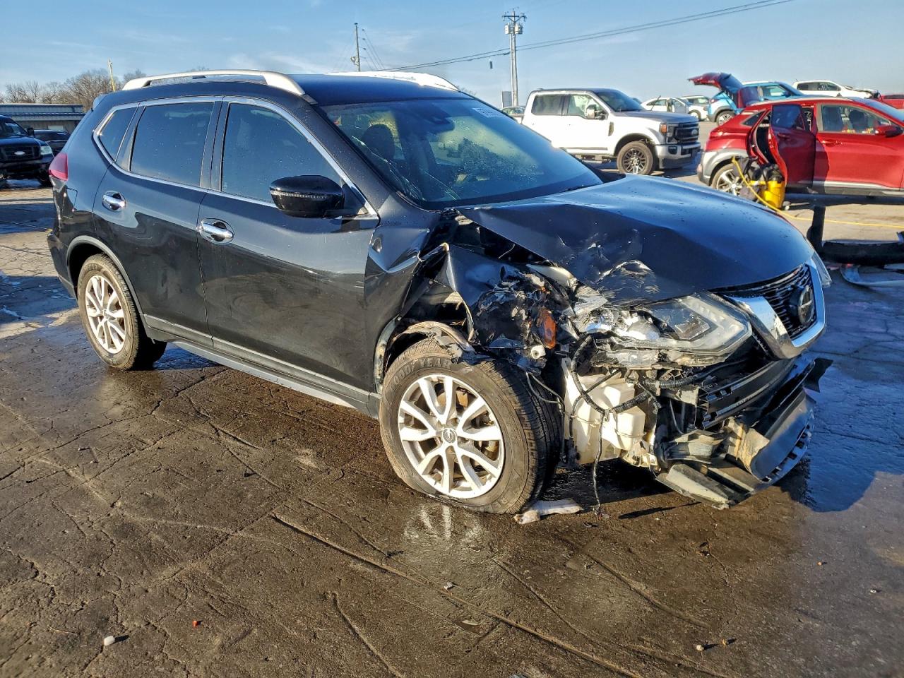 Nissan Rogue S Image 4