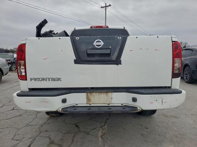 Nissan Frontier S Image 3