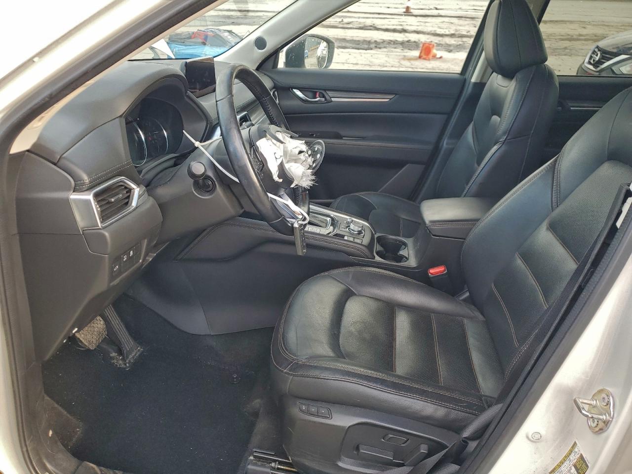 Mazda Cx Grand Touring Image 2