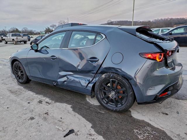 Mazda 3 Preferred Image 2