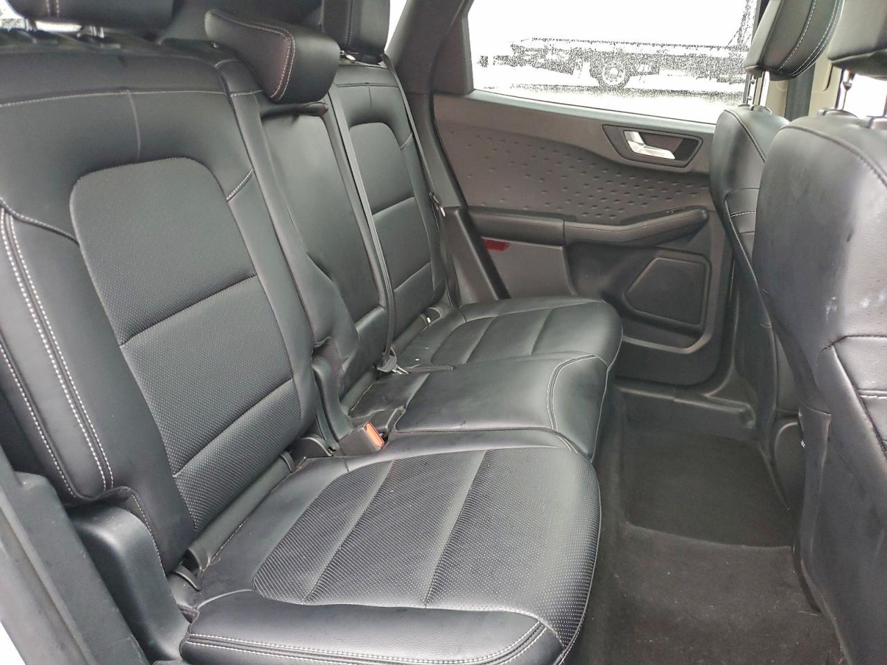 Ford Escape Se Sport Image 11