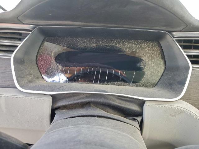 Tesla Model S Image 11