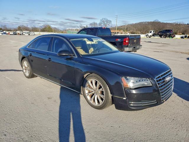 Audi A8 L Quattro Image 9