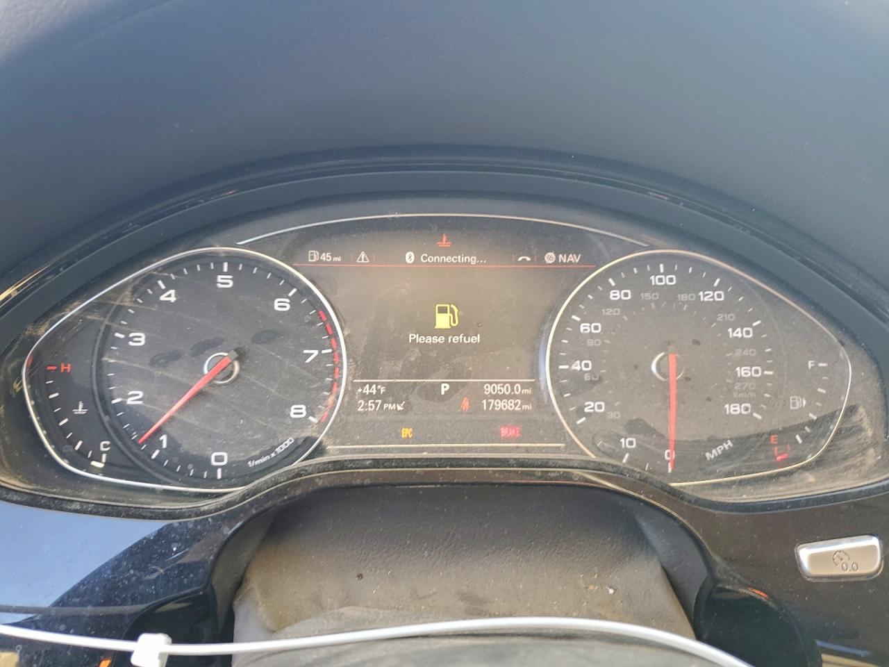 Audi A8 L Quattro Image 3