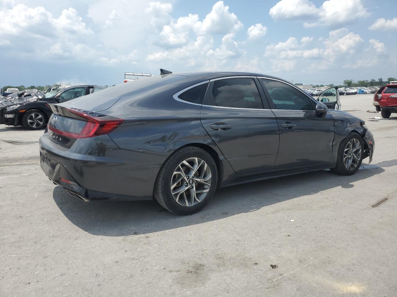 Hyundai SONATA Sel Image 3