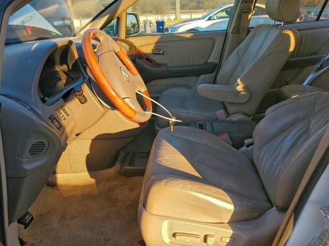 Lexus RX 300 Image 9