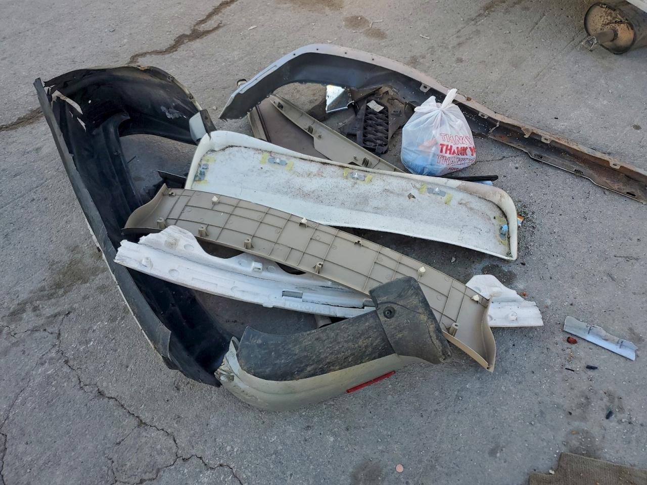 Lexus RX 300 Image 14