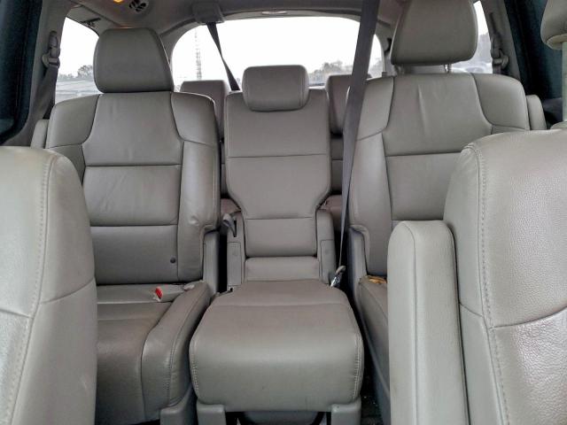 Honda Odyssey Touring Image 4