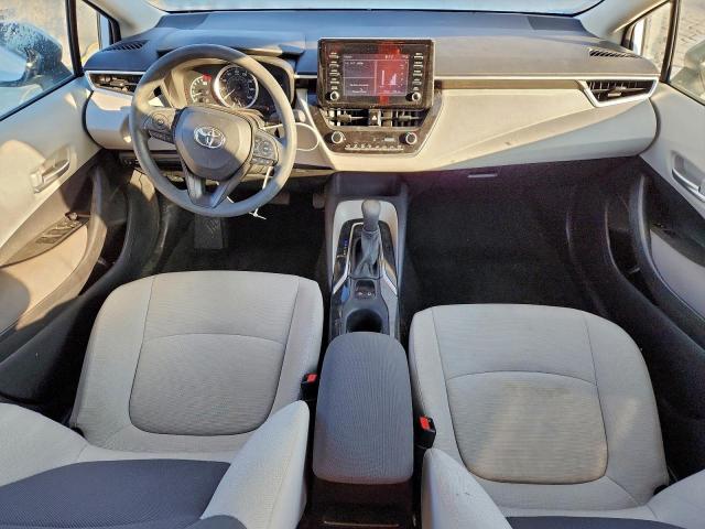 Toyota Corolla L Image 11