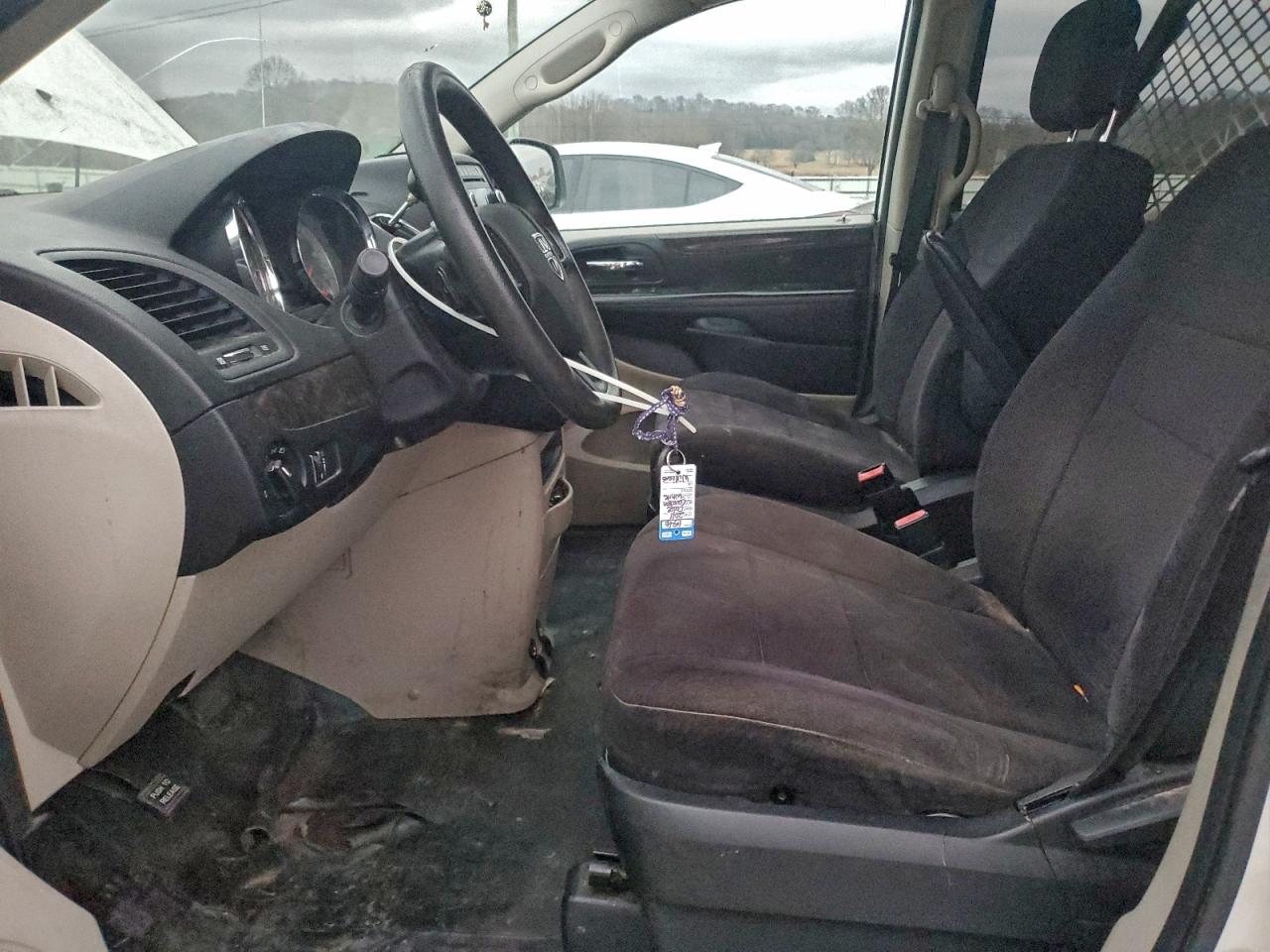 Dodge Caravan C/v Image 5