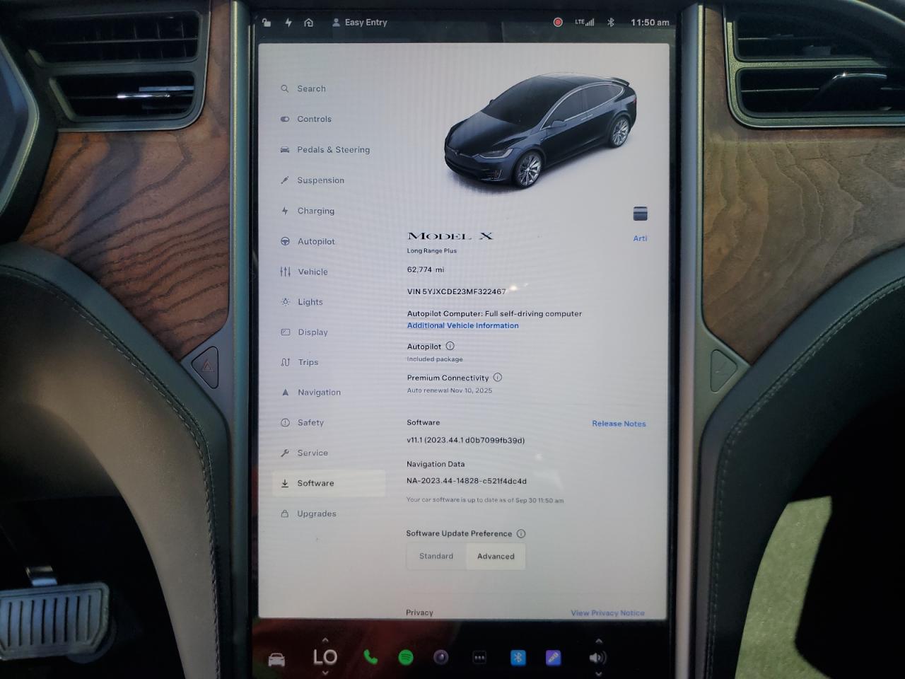 Tesla Model X Image 11