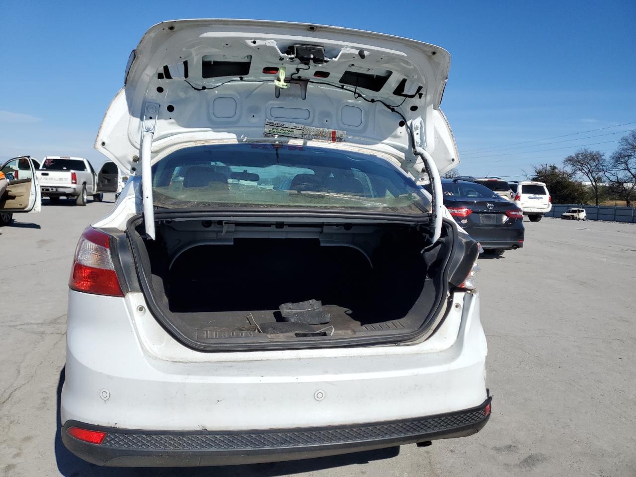 Ford Focus Se Image 4