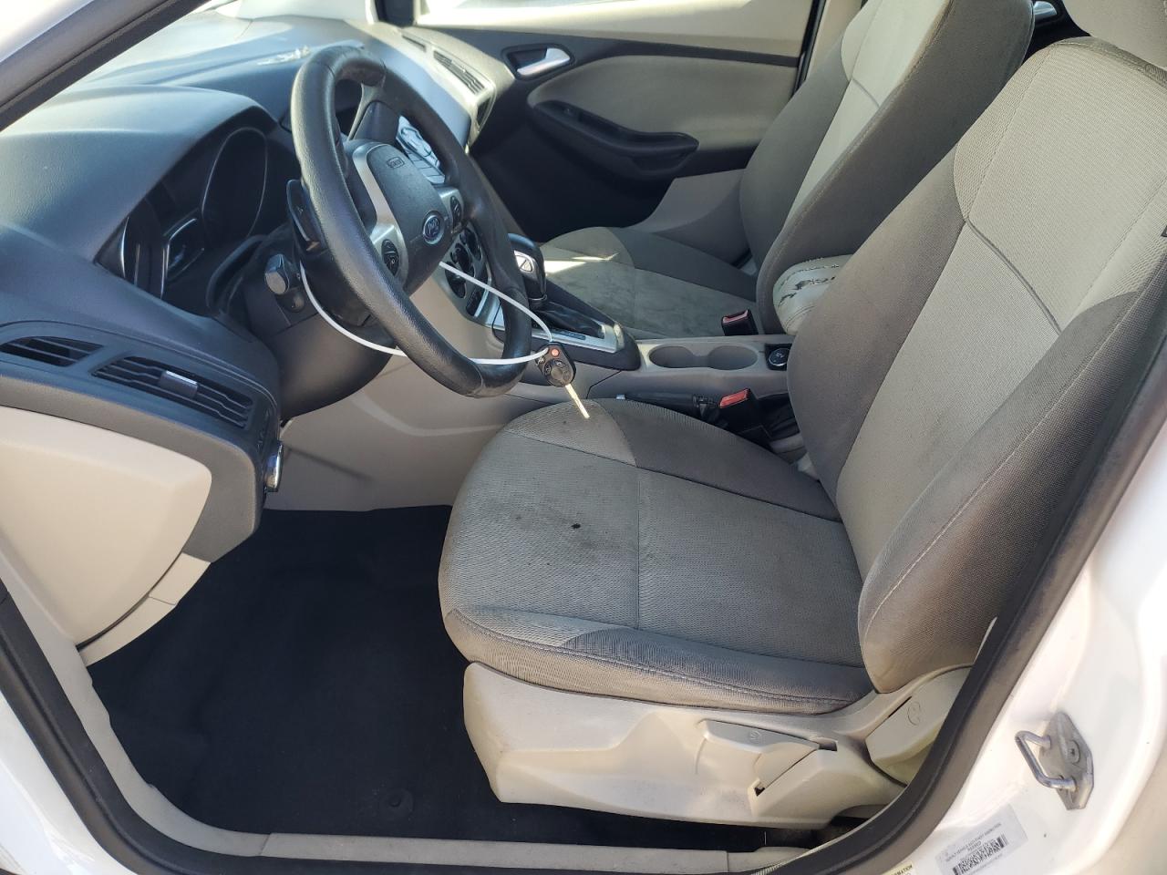 Ford Focus Se Image 9