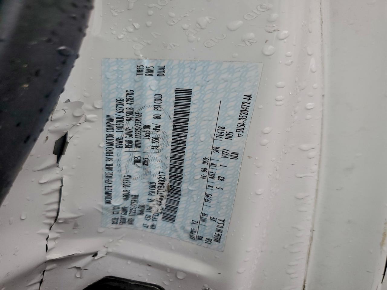 Ford Econoline 450 E450 Super Duty Cutaway Van Image 9