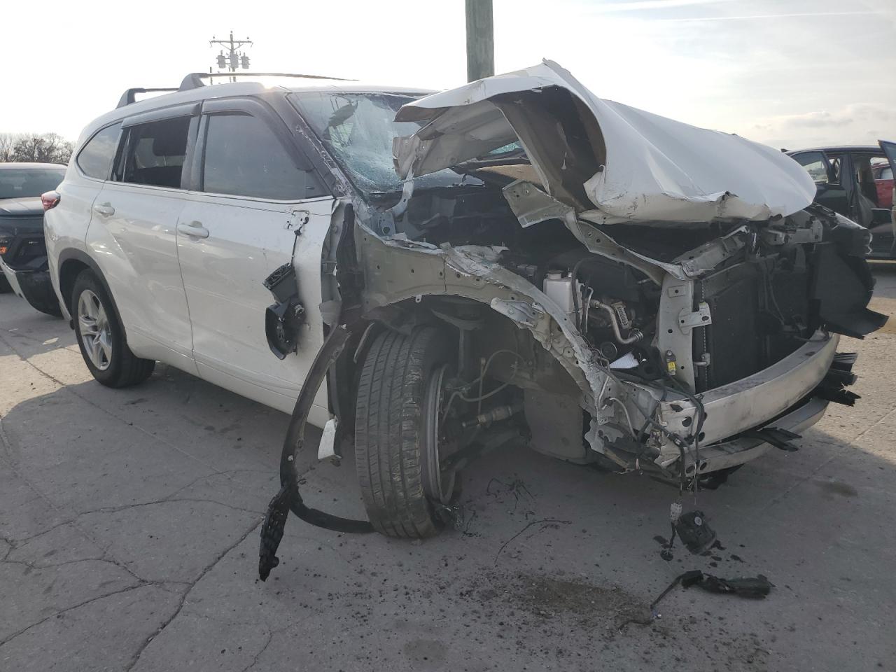 Toyota Highlander L Image 13