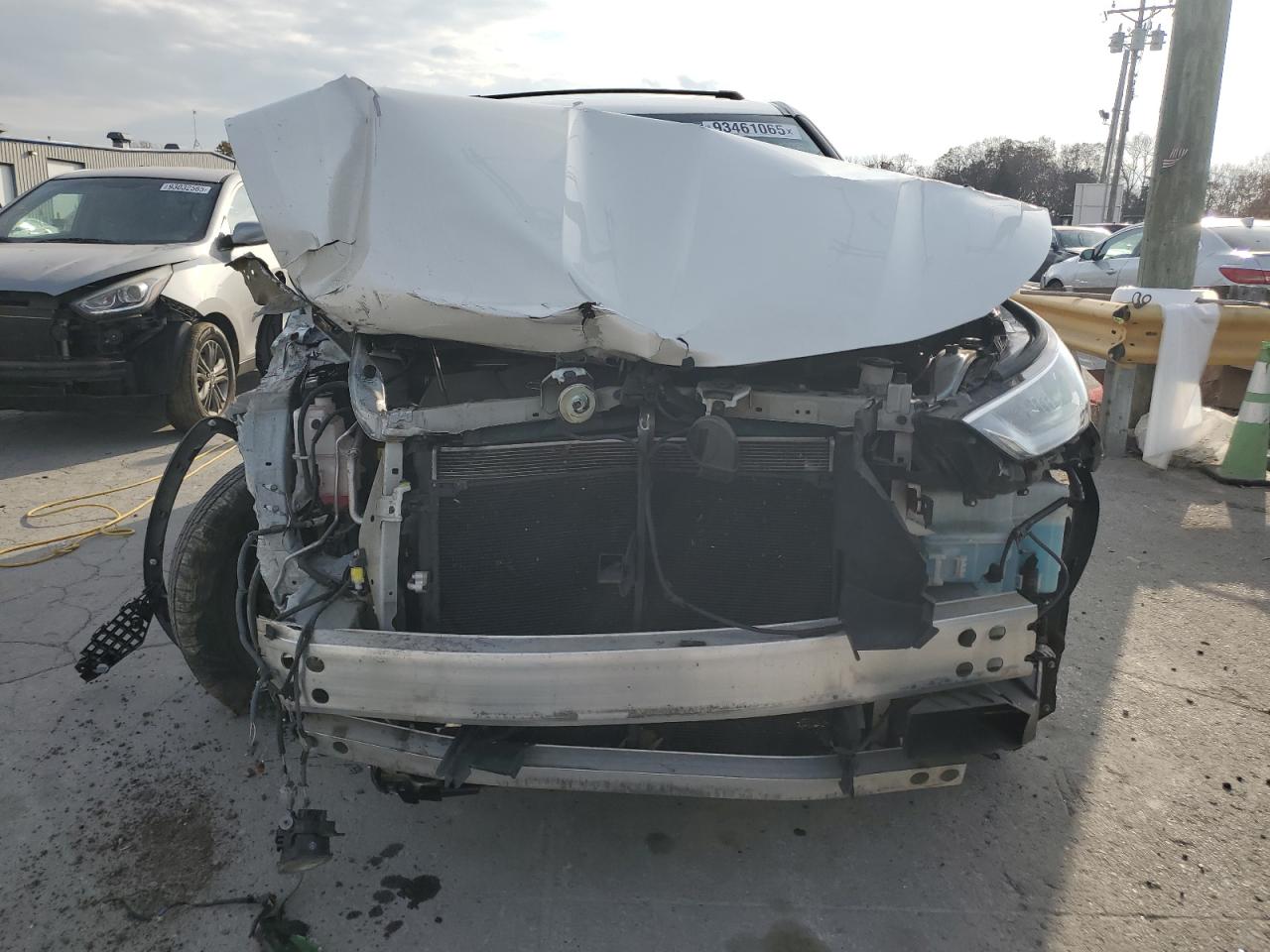 Toyota Highlander L Image 3