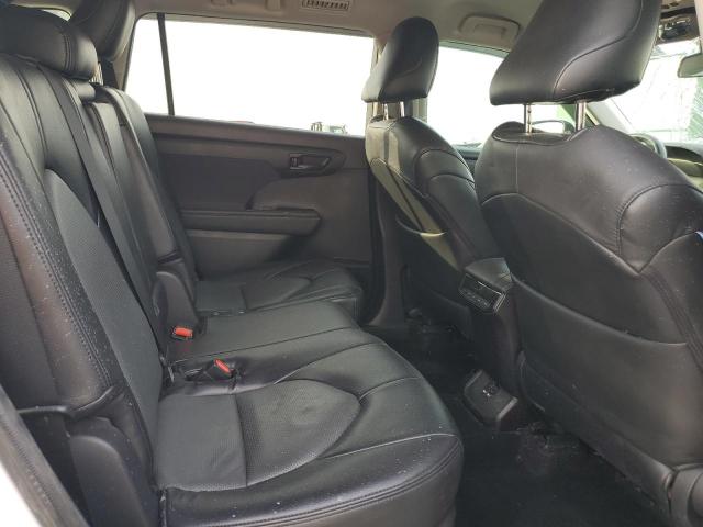 Toyota Highlander L Image 7