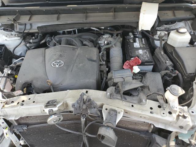 Toyota Highlander L Image 10