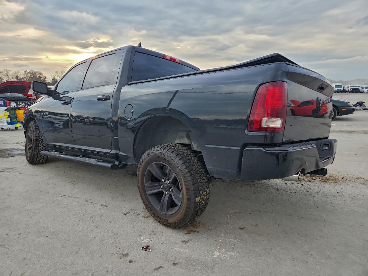 Ram 1500 Sport Image 2