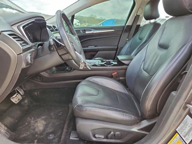 Ford Fusion Titanium Image 10