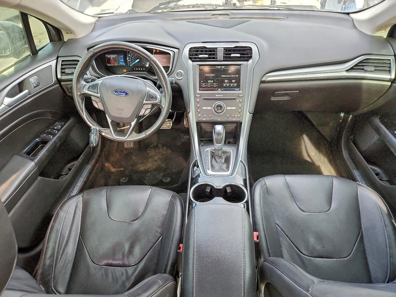 Ford Fusion Titanium Image 9