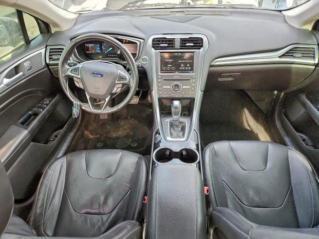 Ford Fusion Titanium Image 9