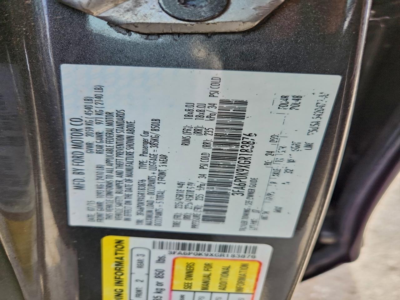 Ford Fusion Titanium Image 11