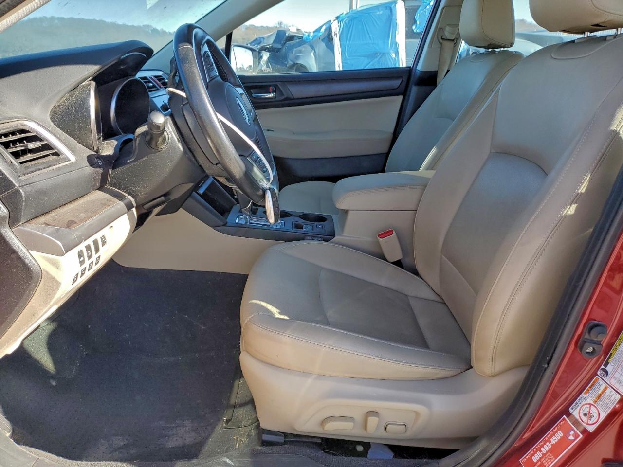 Subaru Legacy 2.5i Limited Image 7