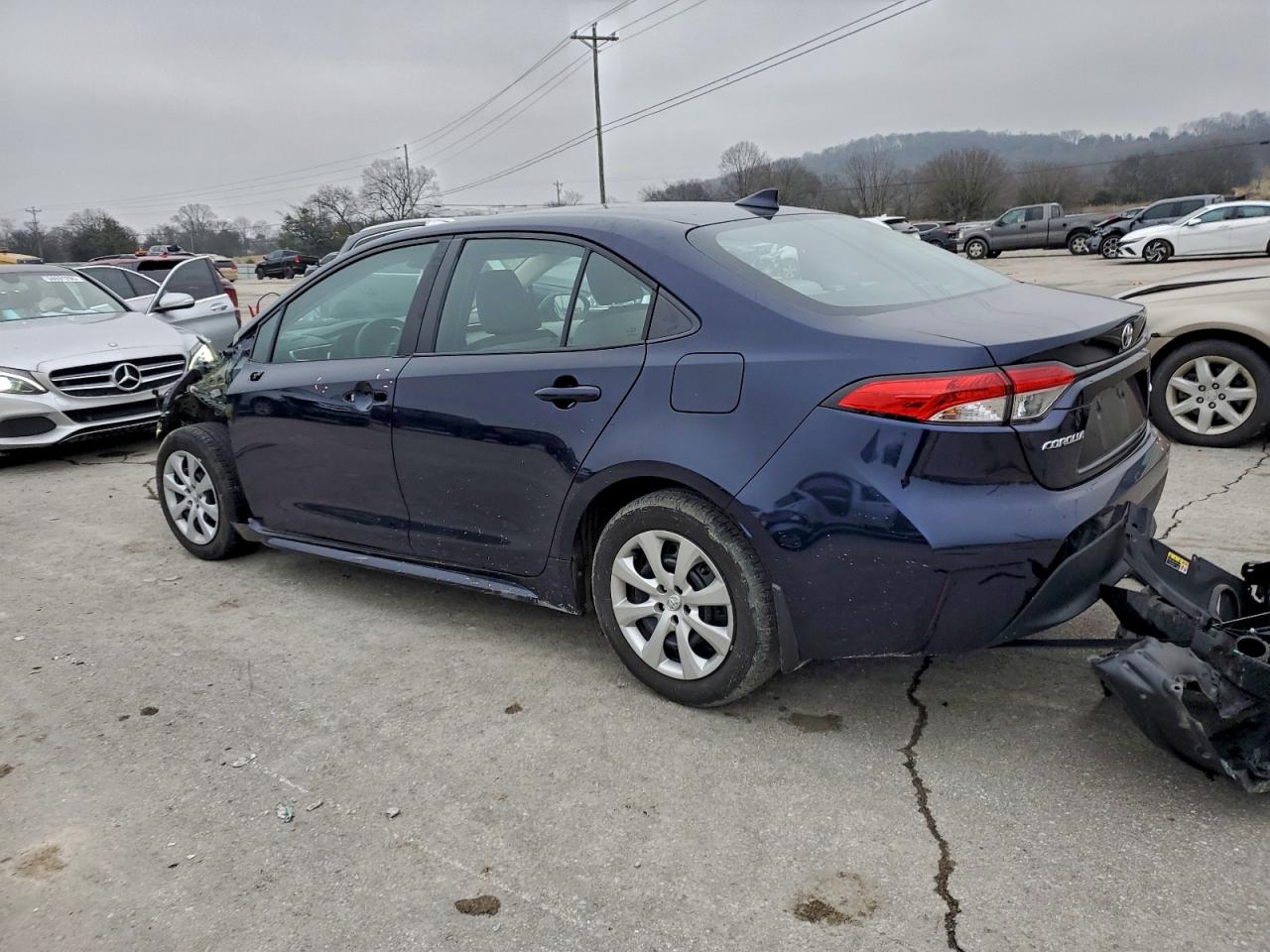 Toyota Corolla Le Image 2