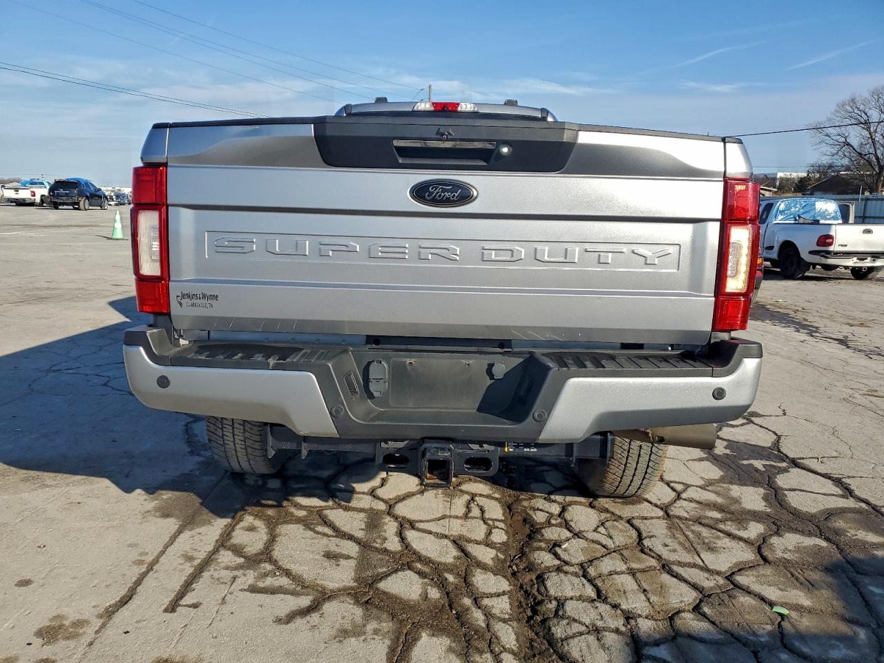 Ford F-350 Super Duty Image 6