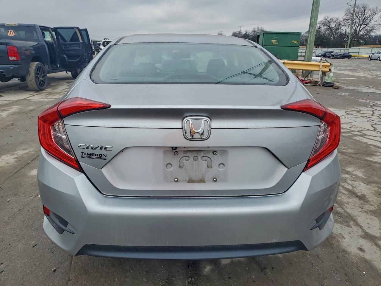 Honda Civic Lx Image 9