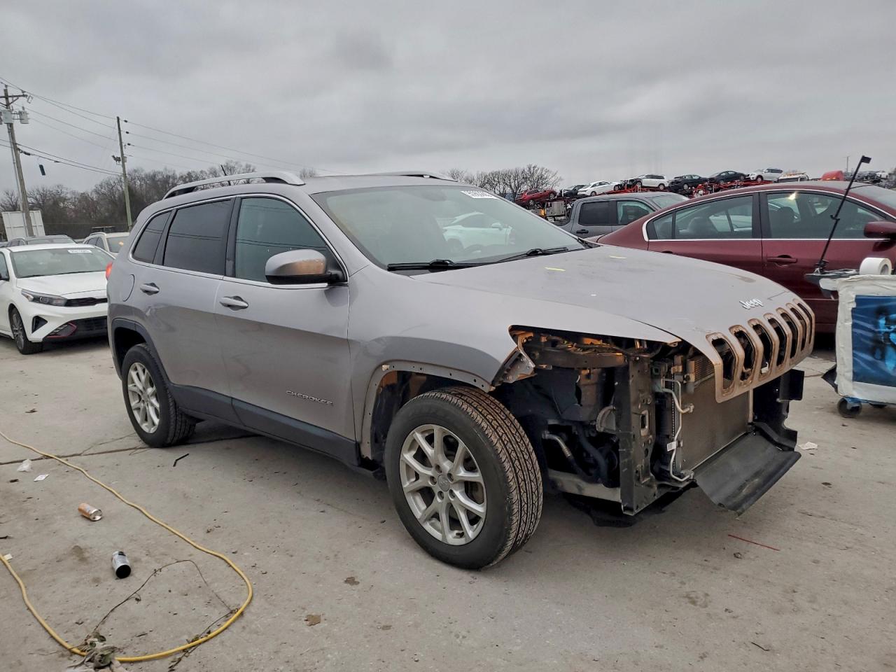 Jeep Grand Cherokee Latitude Image 10