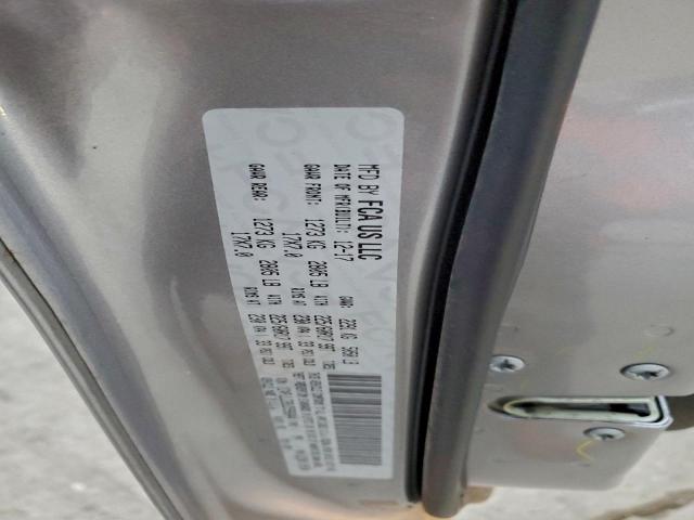 Jeep Grand Cherokee Latitude Image 11