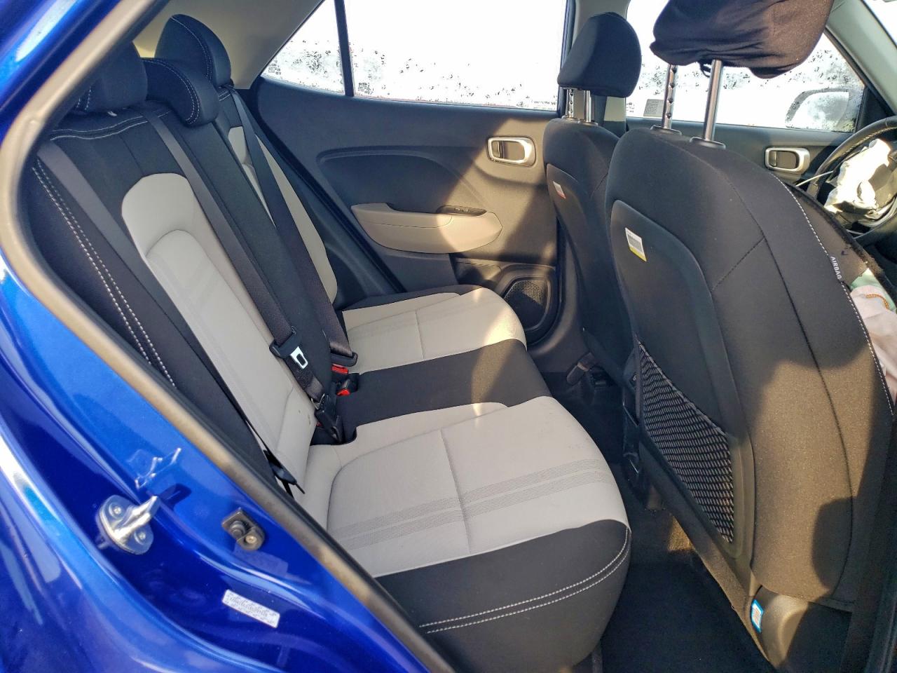 Hyundai VENUE Sel Image 12