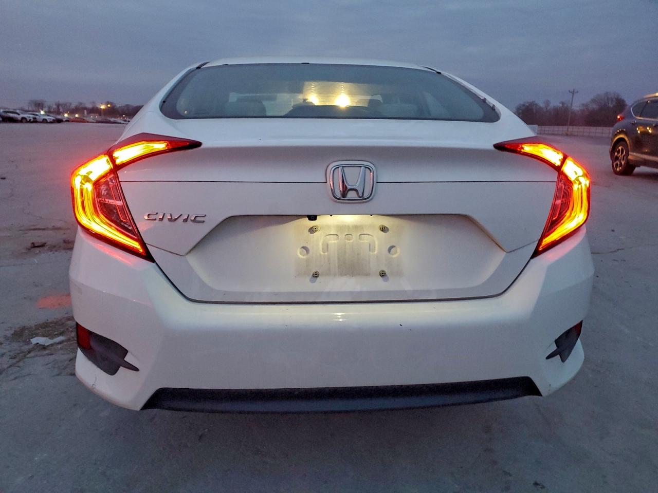 Honda Civic Lx Image 7